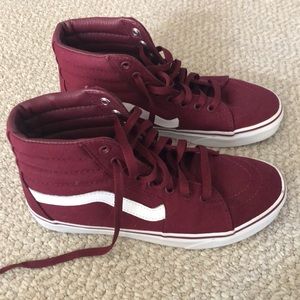 women’s maroon vans